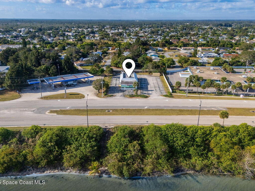 4720 Dixie Highway, Palm Bay, FL 32905