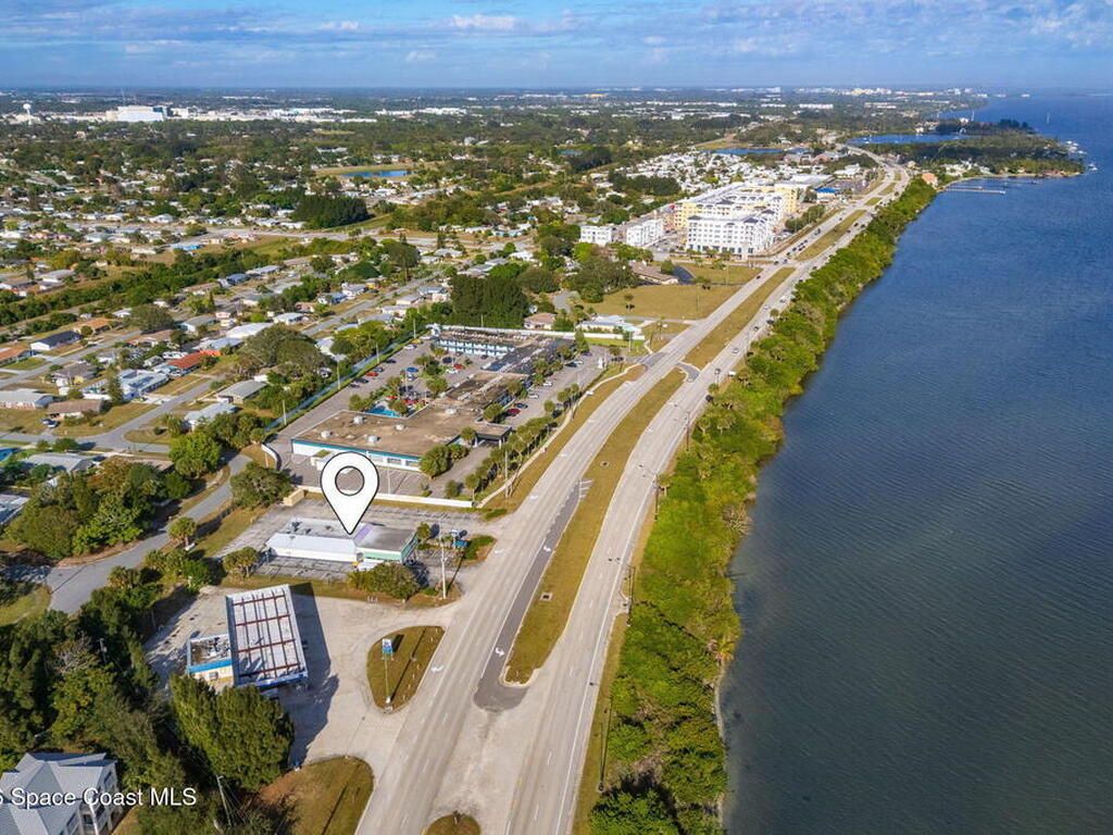 4720 Dixie Highway, Palm Bay, FL 32905