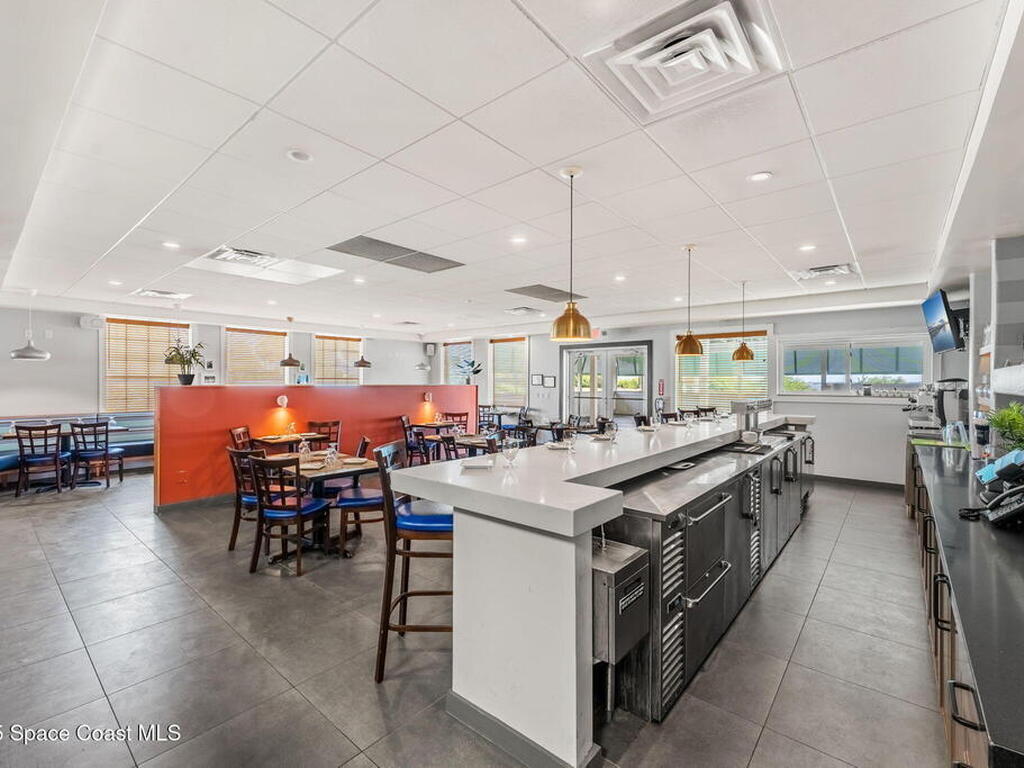 4720 Dixie Highway, Palm Bay, FL 32905