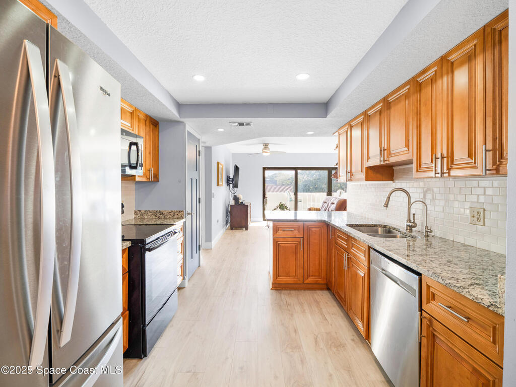 5055 Dixie Highway, Palm Bay, FL 32905