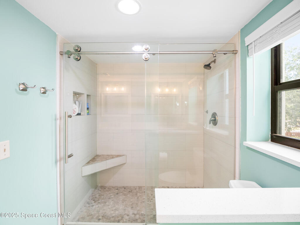 5055 Dixie Highway, Palm Bay, FL 32905