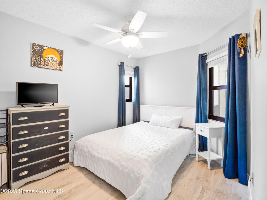 5055 Dixie Highway, Palm Bay, FL 32905