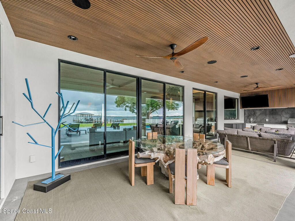 Crooked Mile Road, Merritt Island, FL 32952