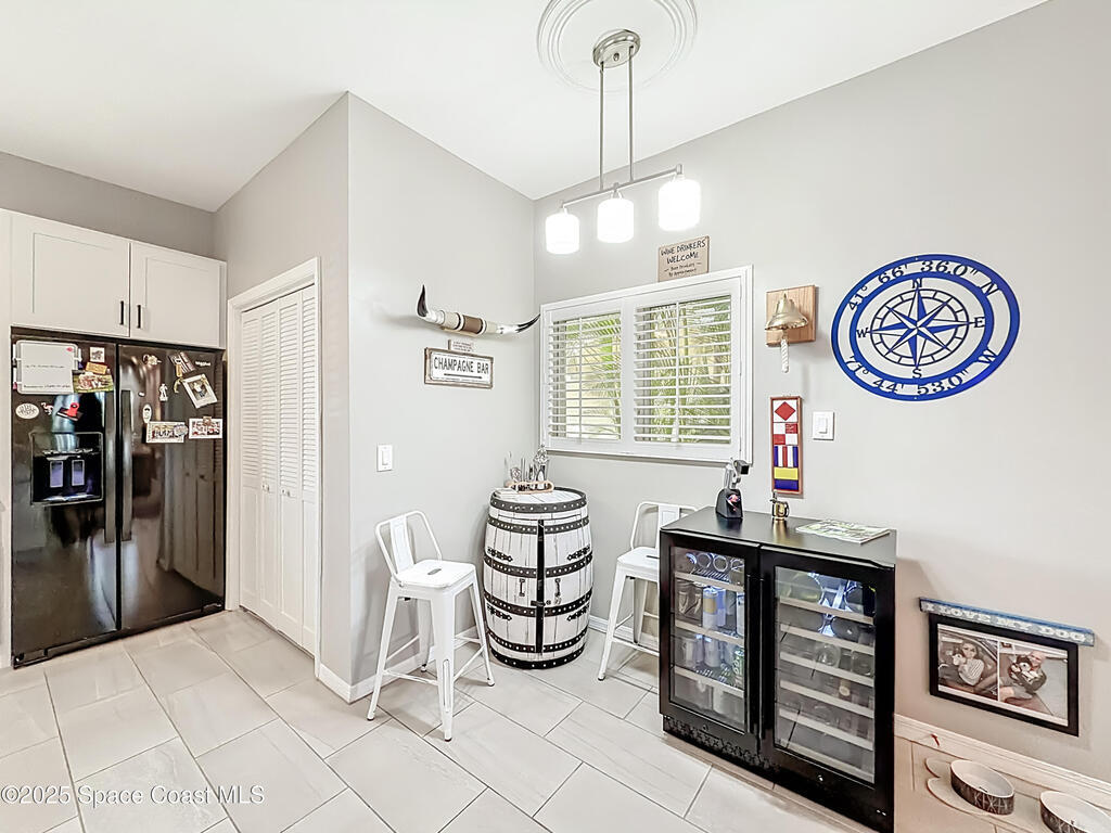 5040 Harmony Circle, Vero Beach, FL 32967