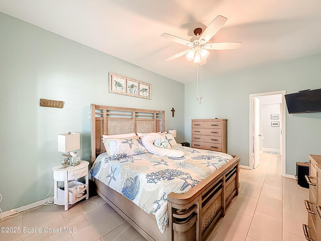 5040 Harmony Circle, Vero Beach, FL 32967