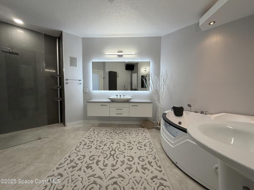 3880 N A1a, Hutchinson Island, FL 34949