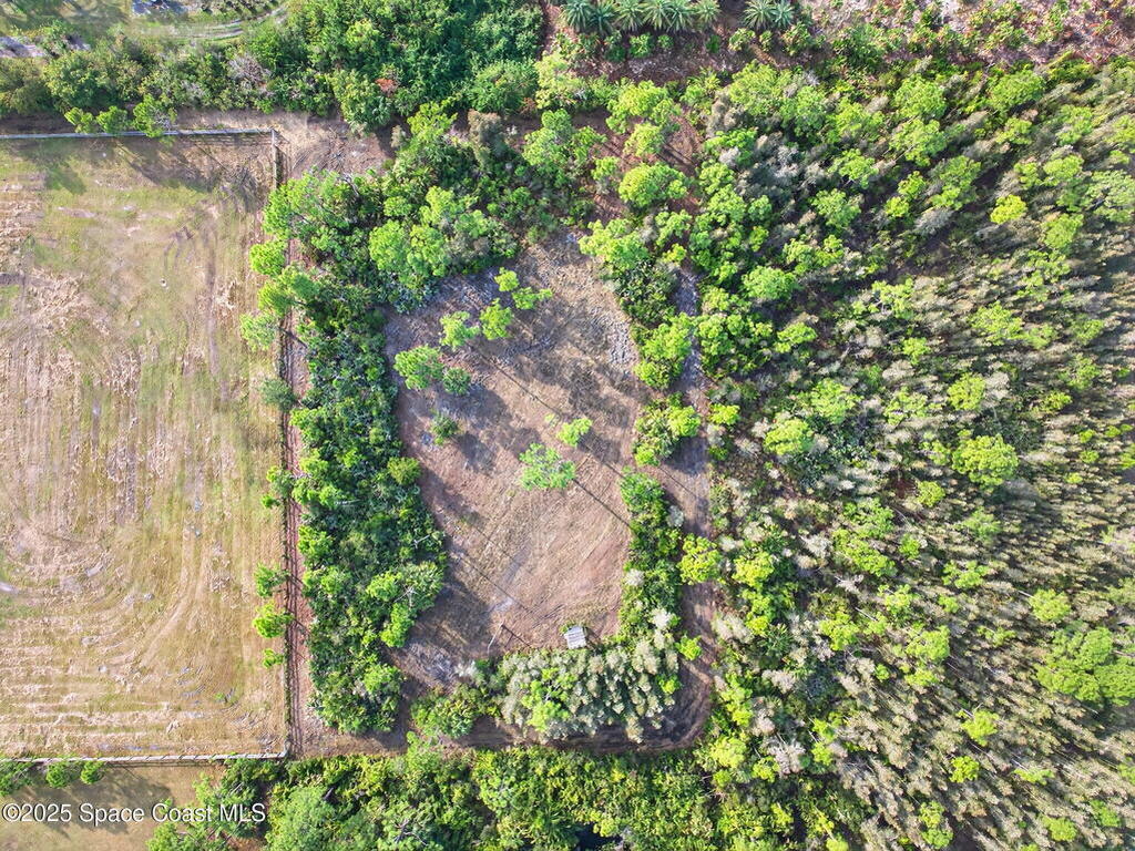 2740 Waring Lane, Malabar, FL 32950