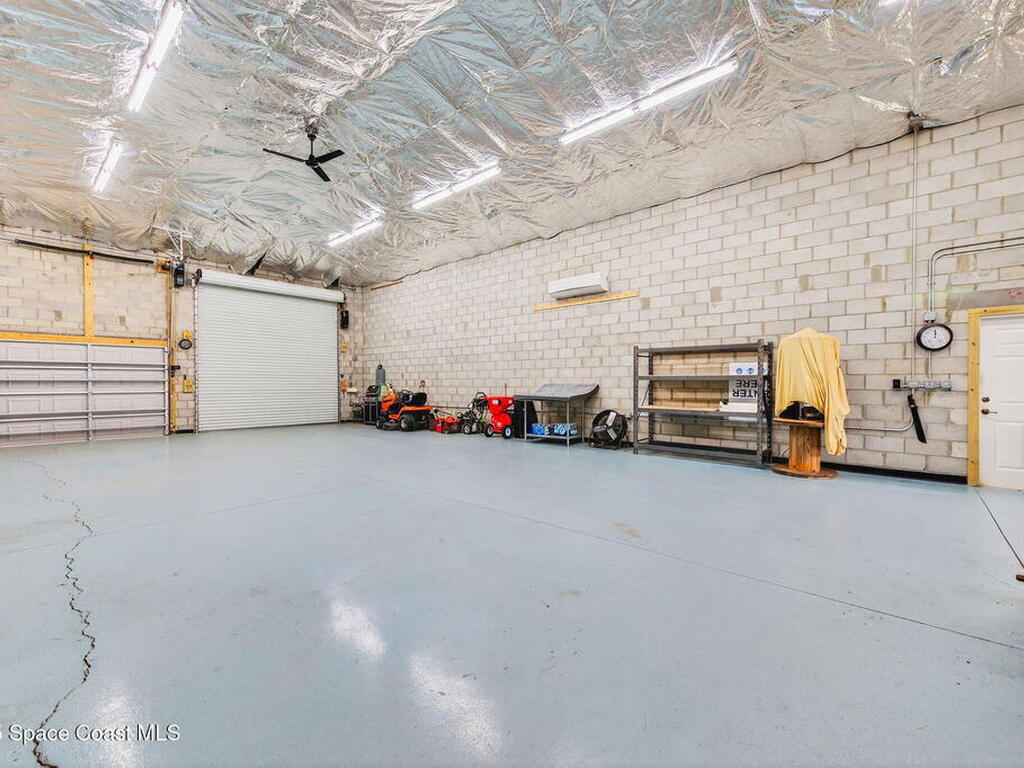 2740 Waring Lane, Malabar, FL 32950