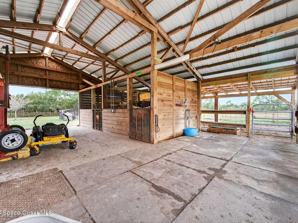 2740 Waring Lane, Malabar, FL 32950