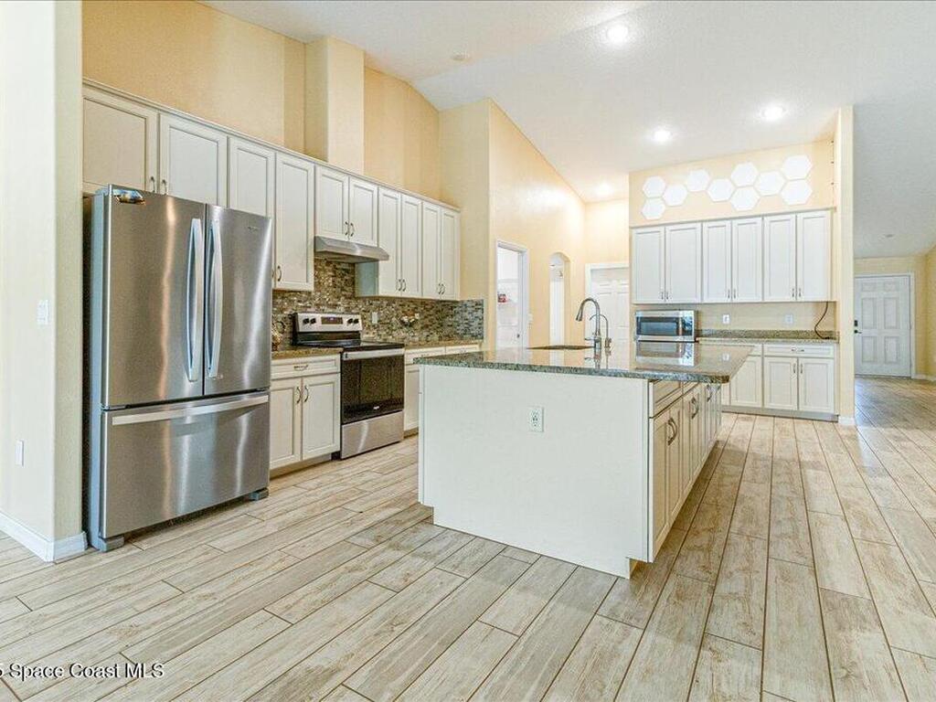 1397 Danbury Street, Palm Bay, FL 32908