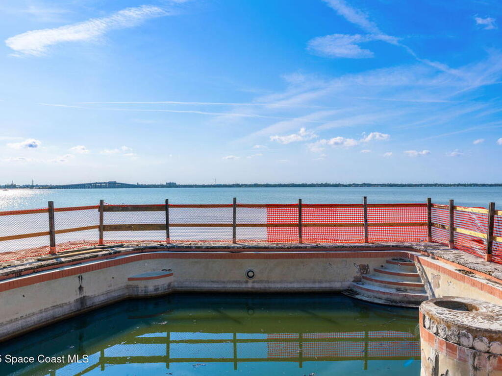 11680 Dragon Point Drive, Merritt Island, FL 32952