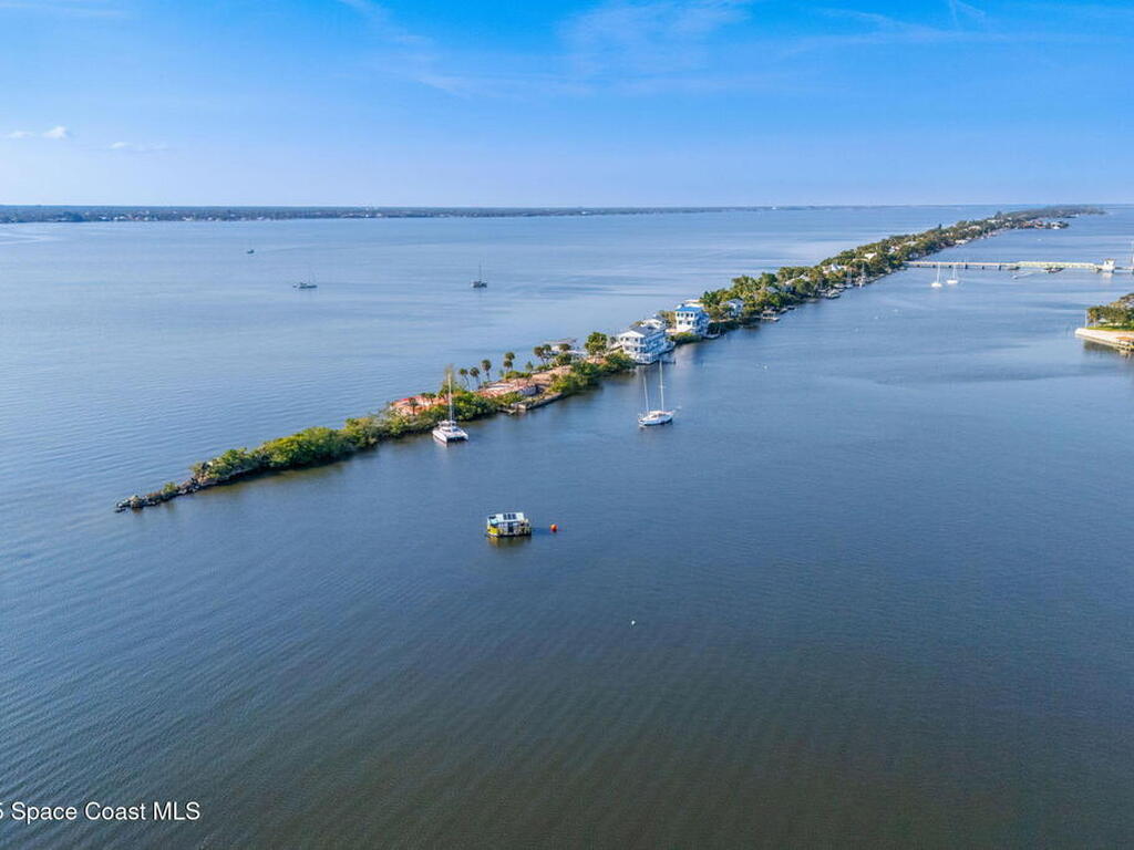 11680 Dragon Point Drive, Merritt Island, FL 32952