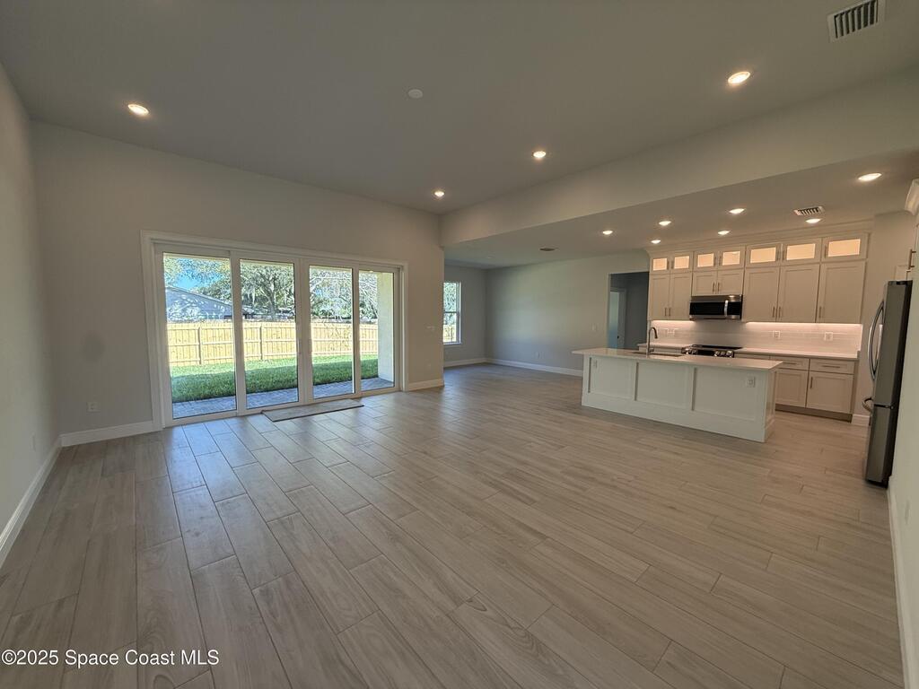 3660 Miami Avenue, Melbourne, FL 32904