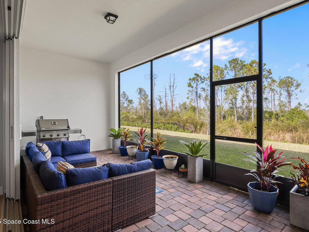 2575 Pine Preserve Court, St. Cloud, FL 34771