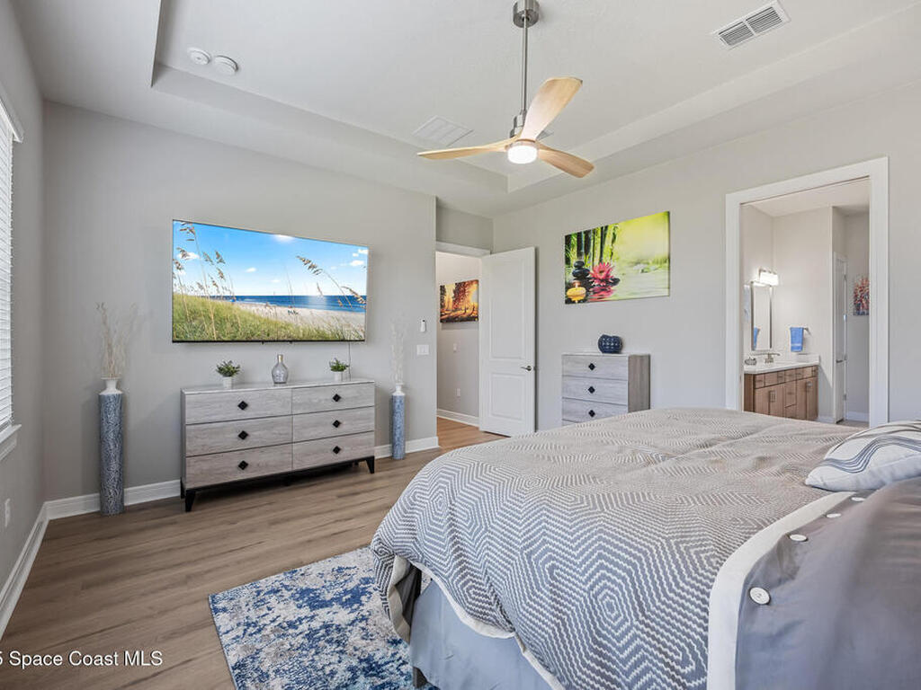 2575 Pine Preserve Court, St. Cloud, FL 34771