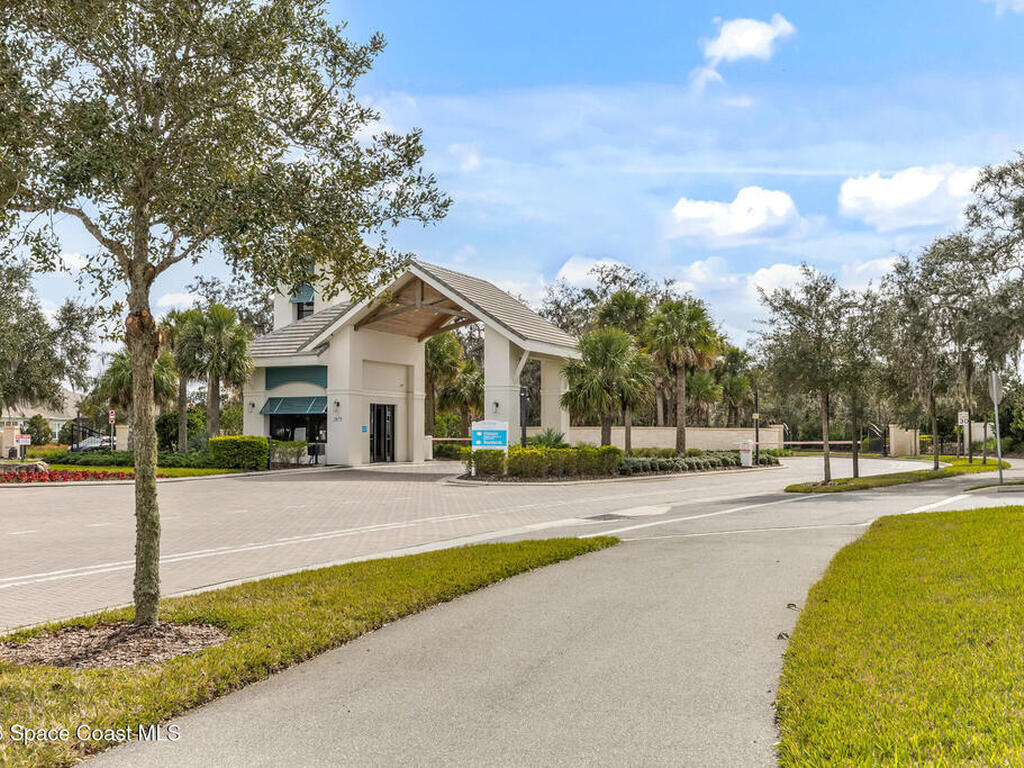 2575 Pine Preserve Court, St. Cloud, FL 34771