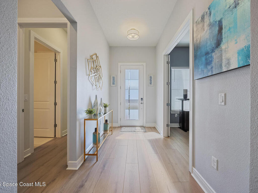 2575 Pine Preserve Court, St. Cloud, FL 34771