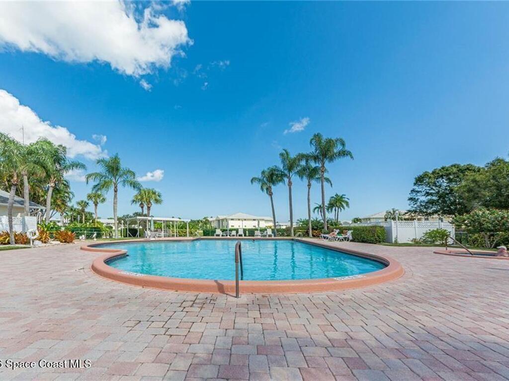 464 Grove Isle Circle, Vero Beach, FL 32962