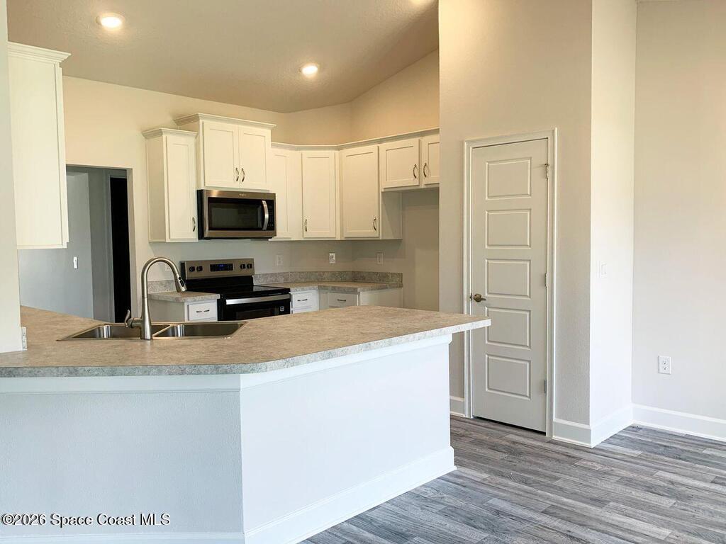 820 De Groodt Road, Palm Bay, FL 32908