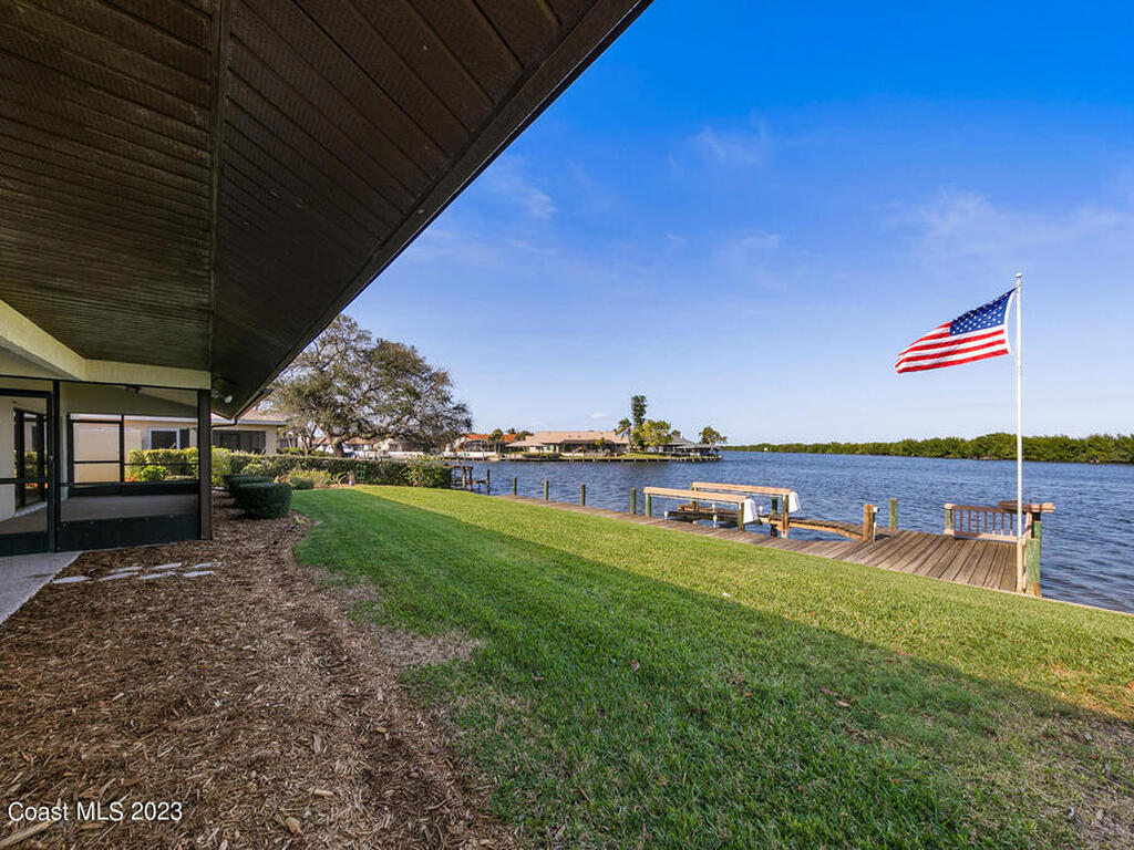 2100 Leeward Lane, Merritt Island, FL 32953