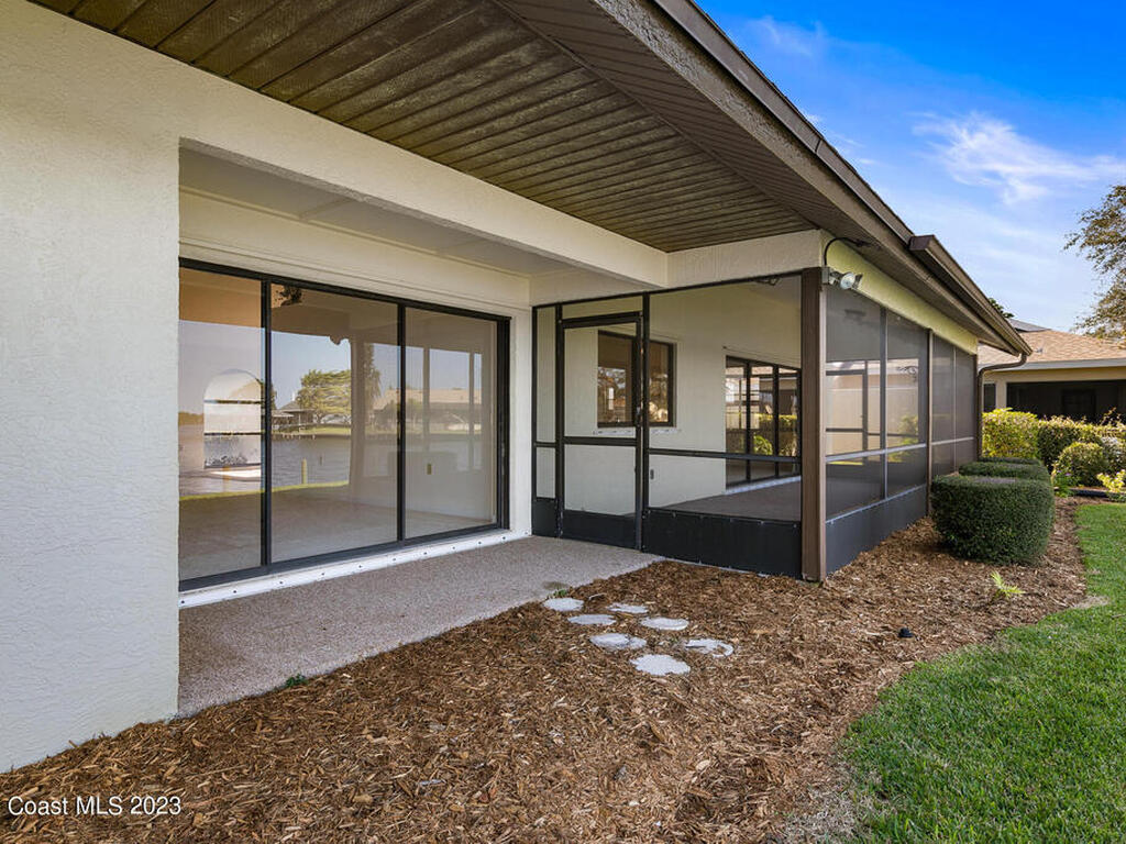 2100 Leeward Lane, Merritt Island, FL 32953