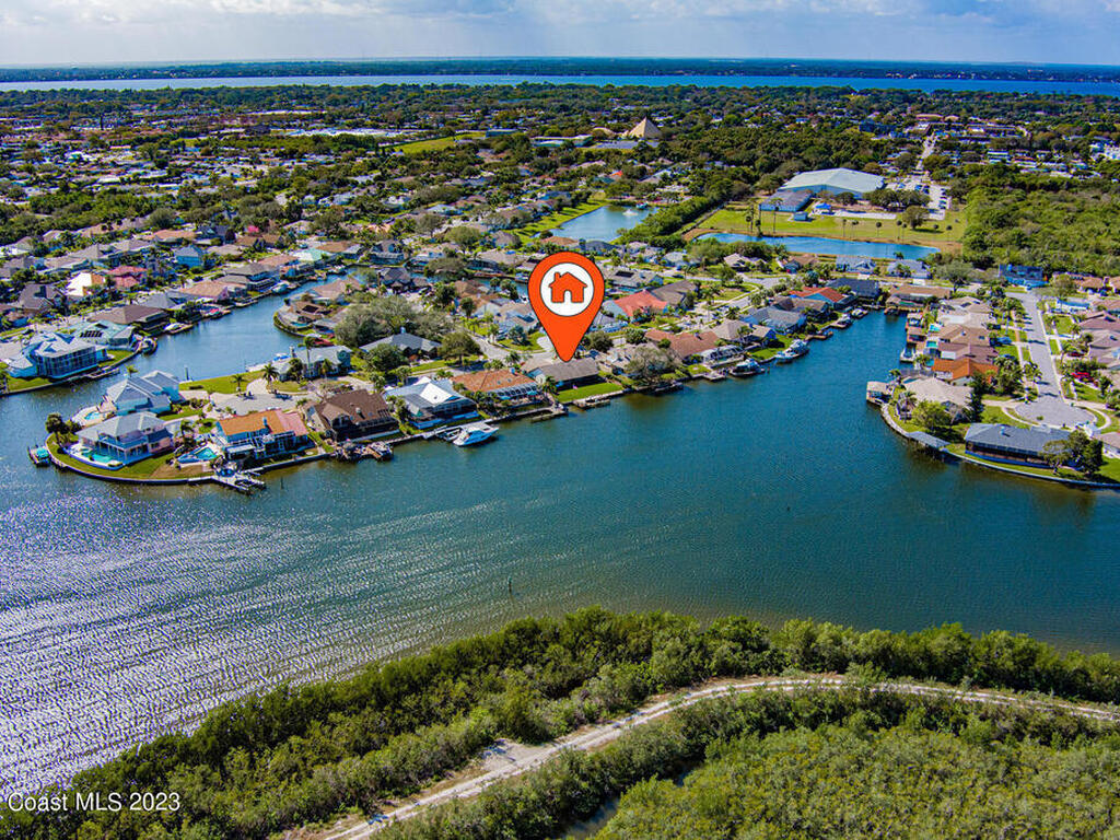 2100 Leeward Lane, Merritt Island, FL 32953