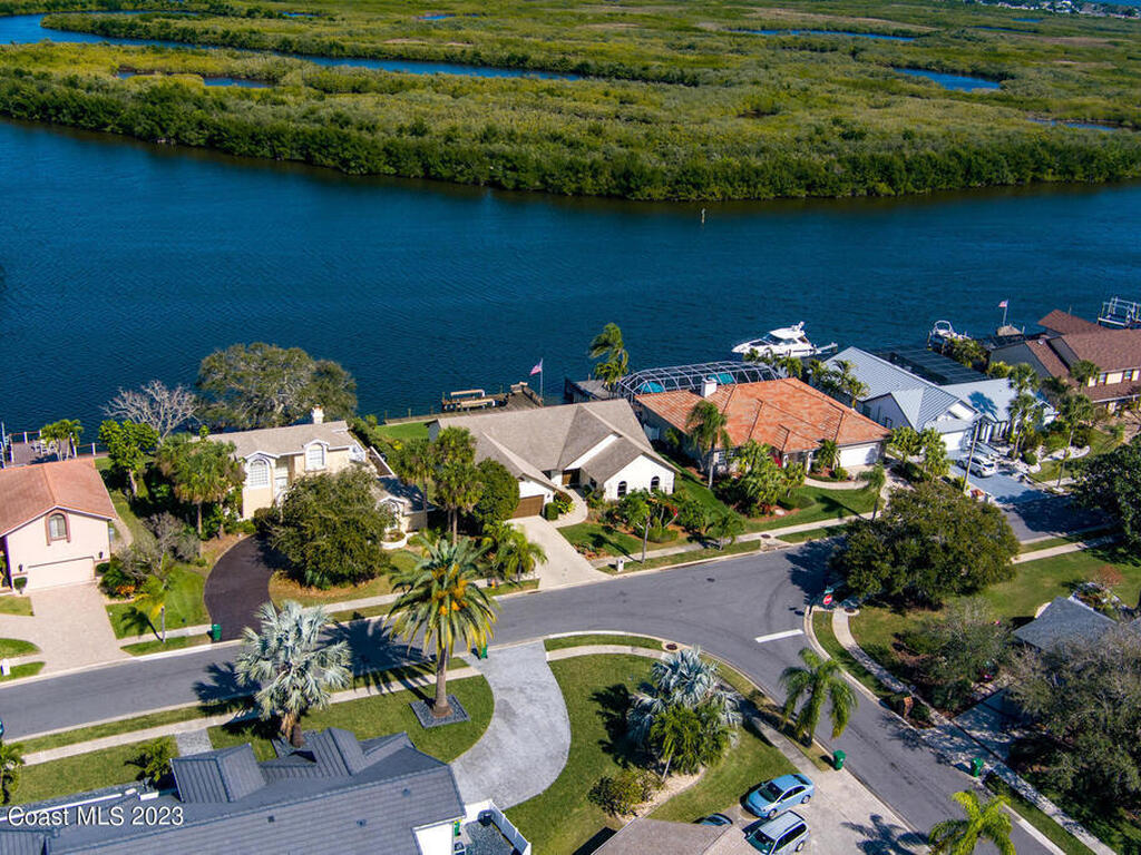 2100 Leeward Lane, Merritt Island, FL 32953