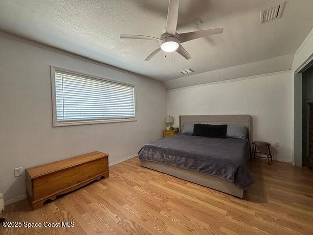 9590 Primrose Drive, Micco, FL 32976