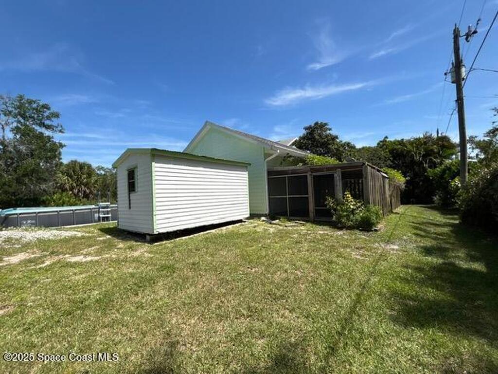 9590 Primrose Drive, Micco, FL 32976