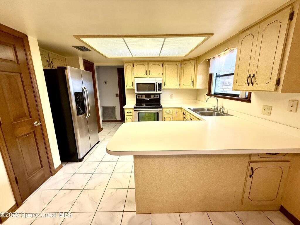 1891 Marysville Drive, Deltona, FL 32725