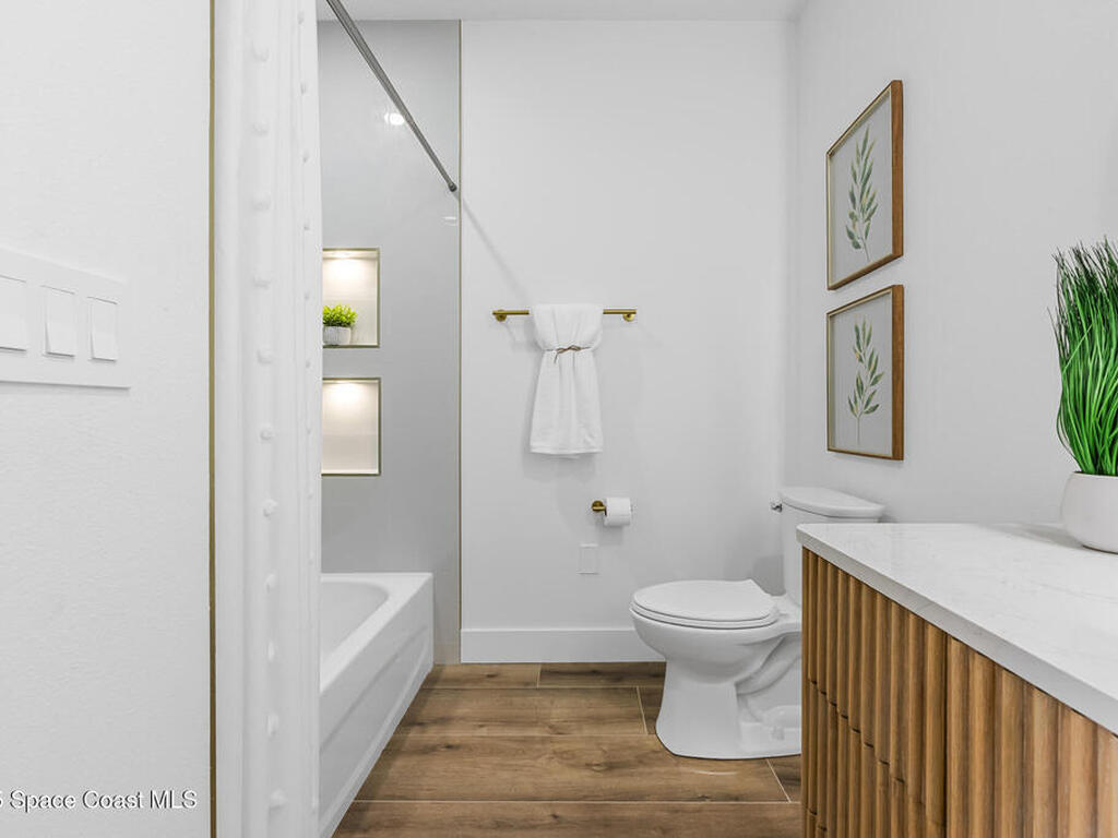 1313 Worth Court, Palm Bay, FL 32905