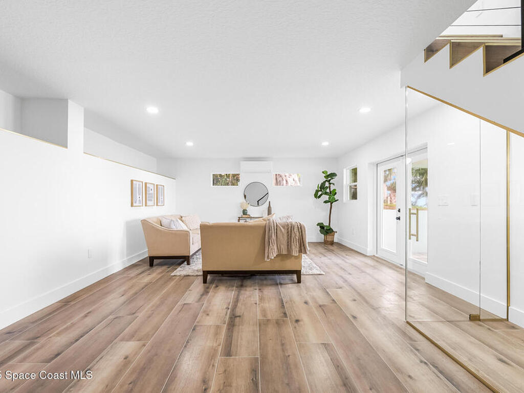 1313 Worth Court, Palm Bay, FL 32905