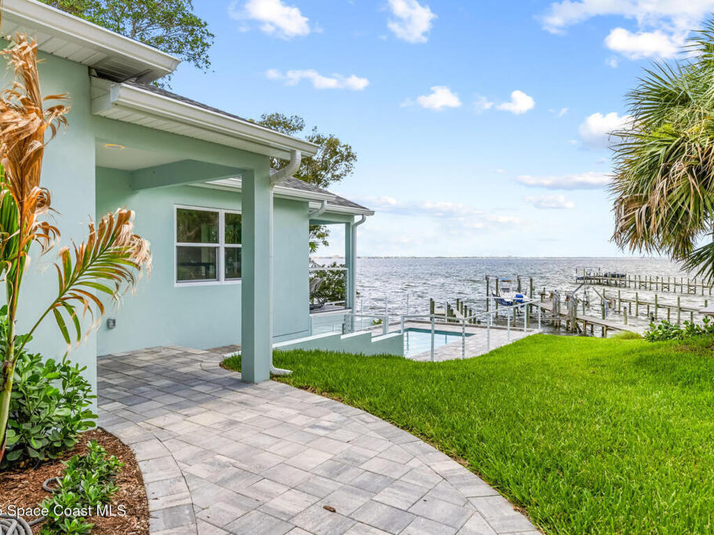 1313 Worth Court, Palm Bay, FL 32905