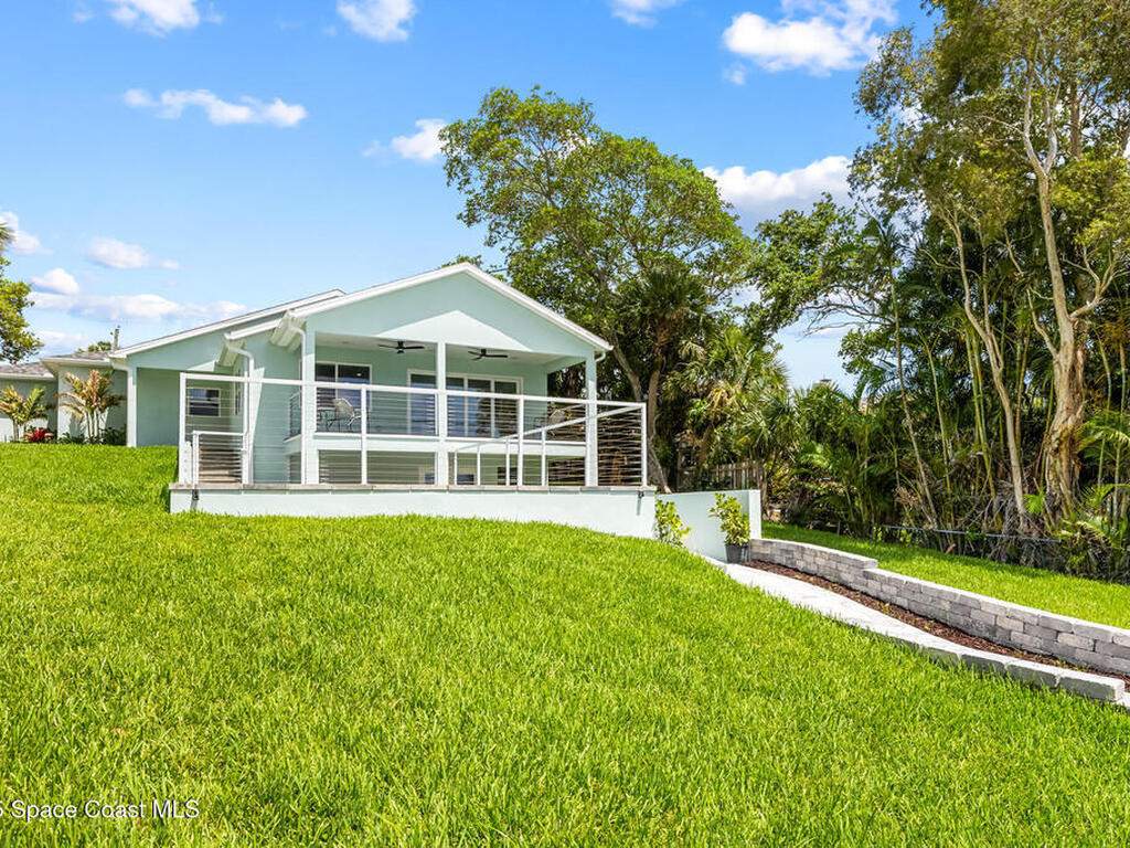 1313 Worth Court, Palm Bay, FL 32905