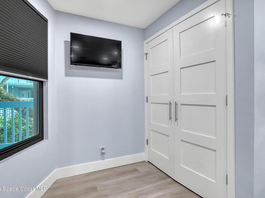 240 Hammock Shore Drive, Melbourne Beach, FL 32951