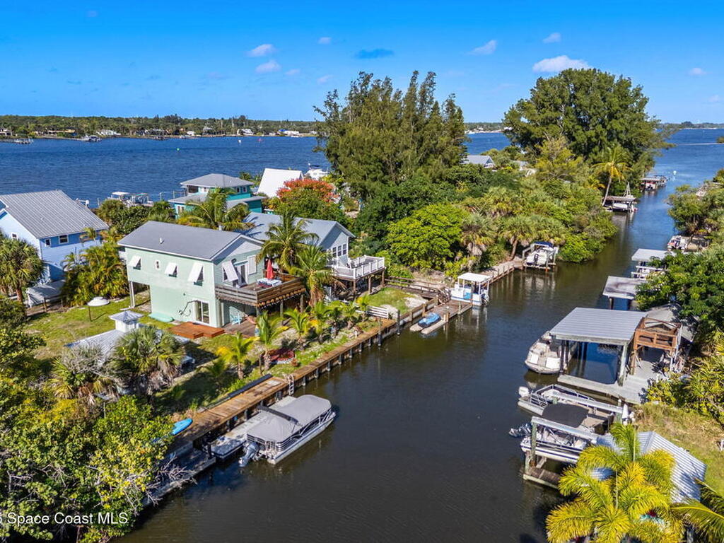 42 Vip Island Unit A, Grant-Valkaria, FL 32949