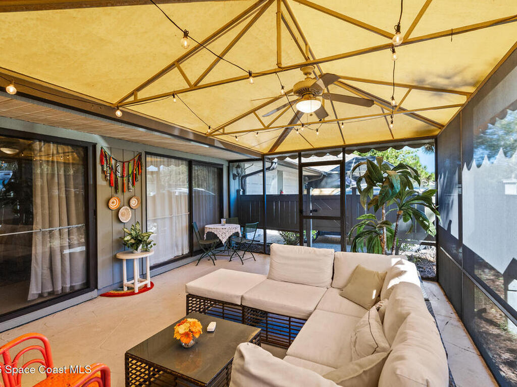 742 Timber Ridge Trail, Vero Beach, FL 32962