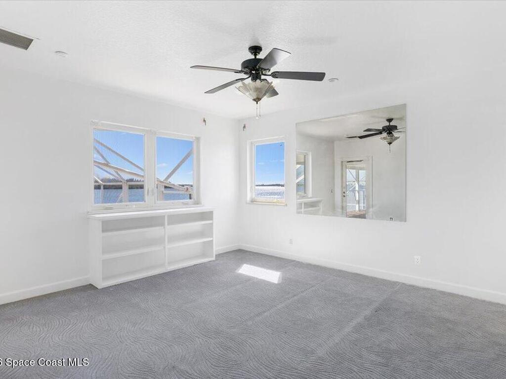 2 Sea Horse Lane, Vero Beach, FL 32960