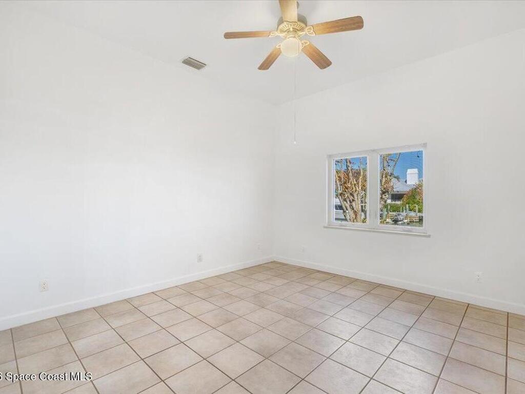 2 Sea Horse Lane, Vero Beach, FL 32960