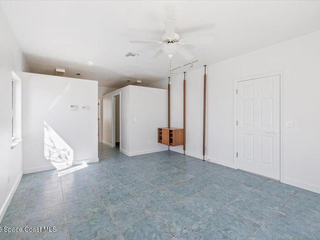 2 Sea Horse Lane, Vero Beach, FL 32960