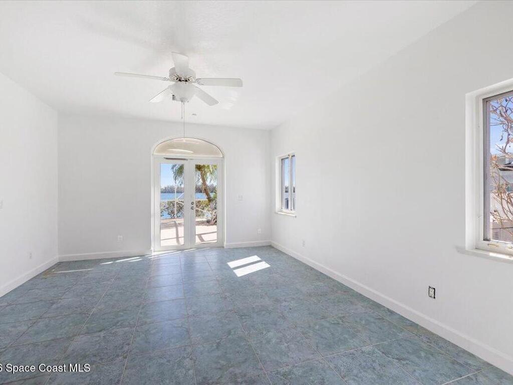 2 Sea Horse Lane, Vero Beach, FL 32960