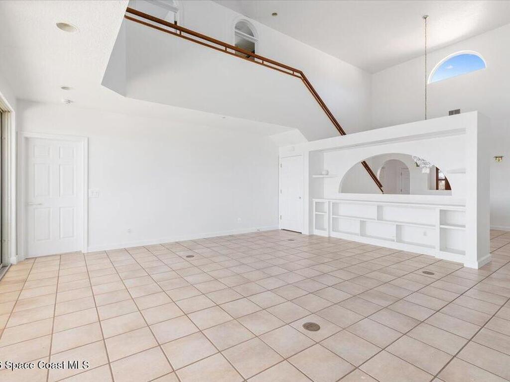 2 Sea Horse Lane, Vero Beach, FL 32960