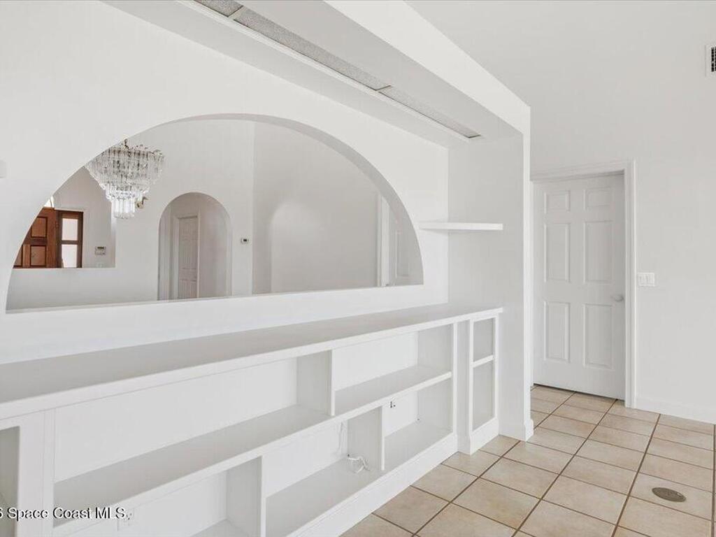 2 Sea Horse Lane, Vero Beach, FL 32960