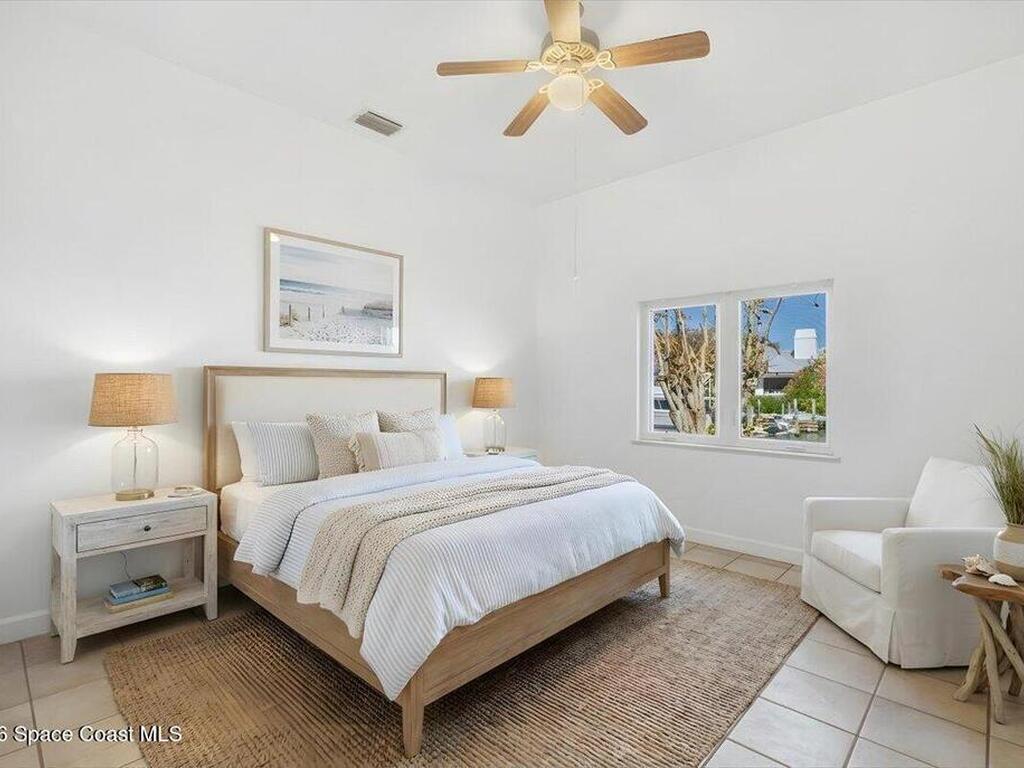 2 Sea Horse Lane, Vero Beach, FL 32960