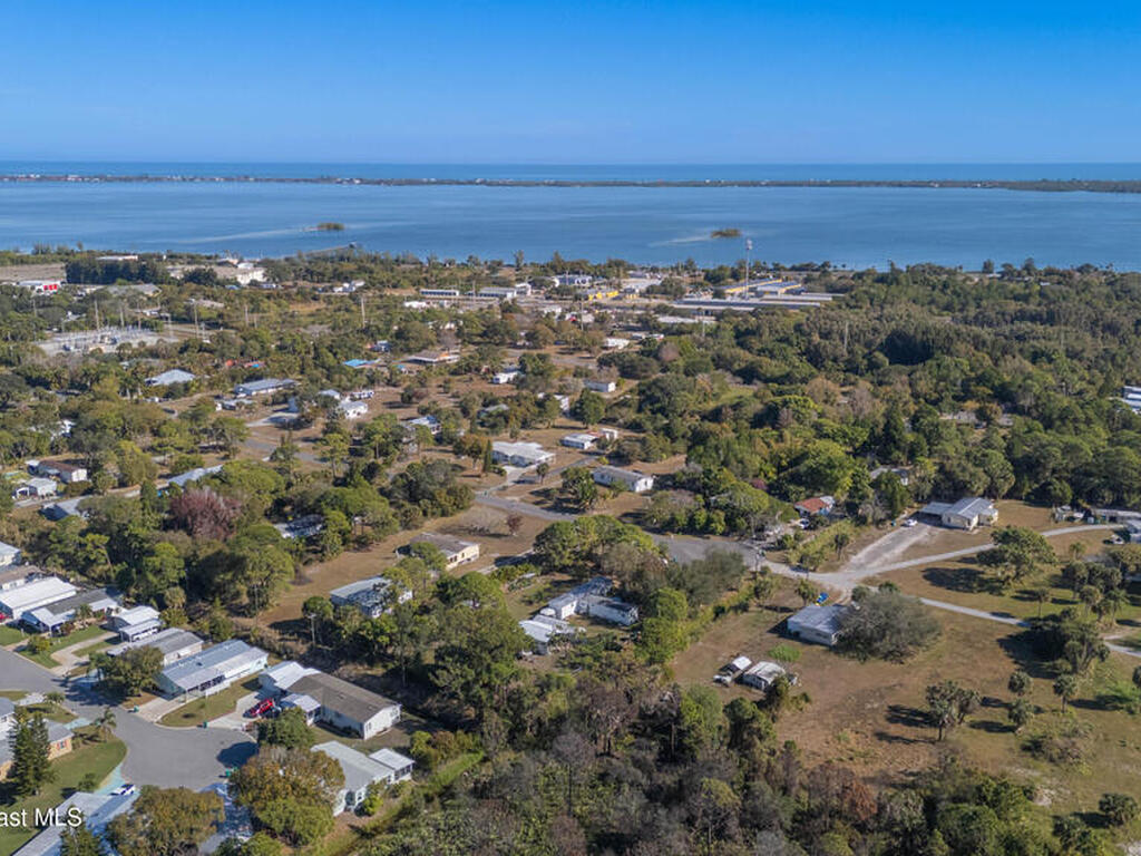 8280 Pine Ridge Trail, Sebastian, FL 32976