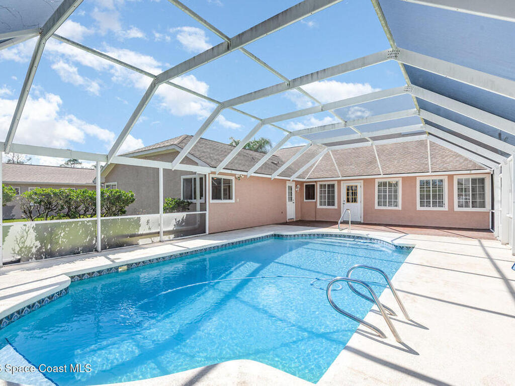 156 Beachway Drive, Palm Coast, FL 32137