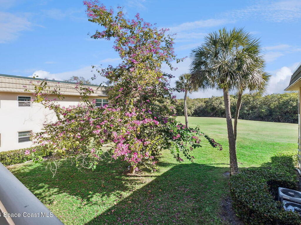 25 Vista Gardens Trail, Vero Beach, FL 32962