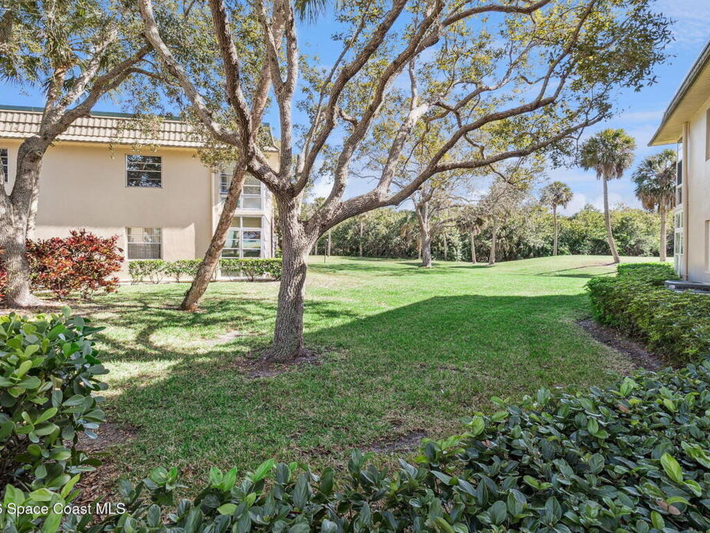 25 Vista Gardens Trail, Vero Beach, FL 32962