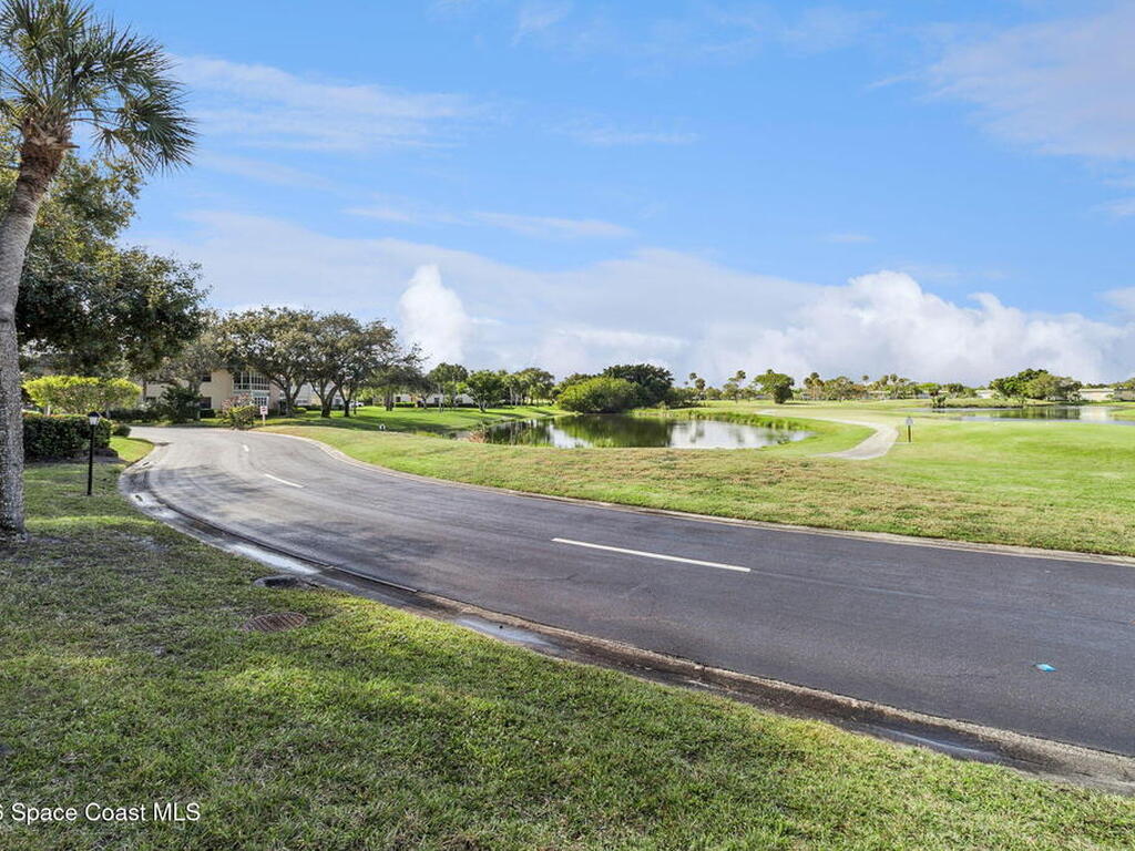 25 Vista Gardens Trail, Vero Beach, FL 32962