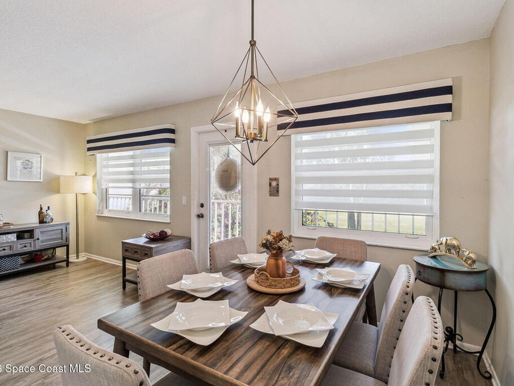 25 Vista Gardens Trail, Vero Beach, FL 32962